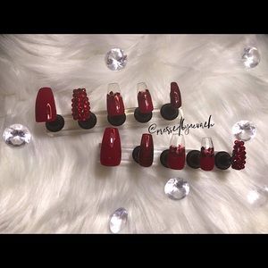 Valentine’s Day Press On Nails